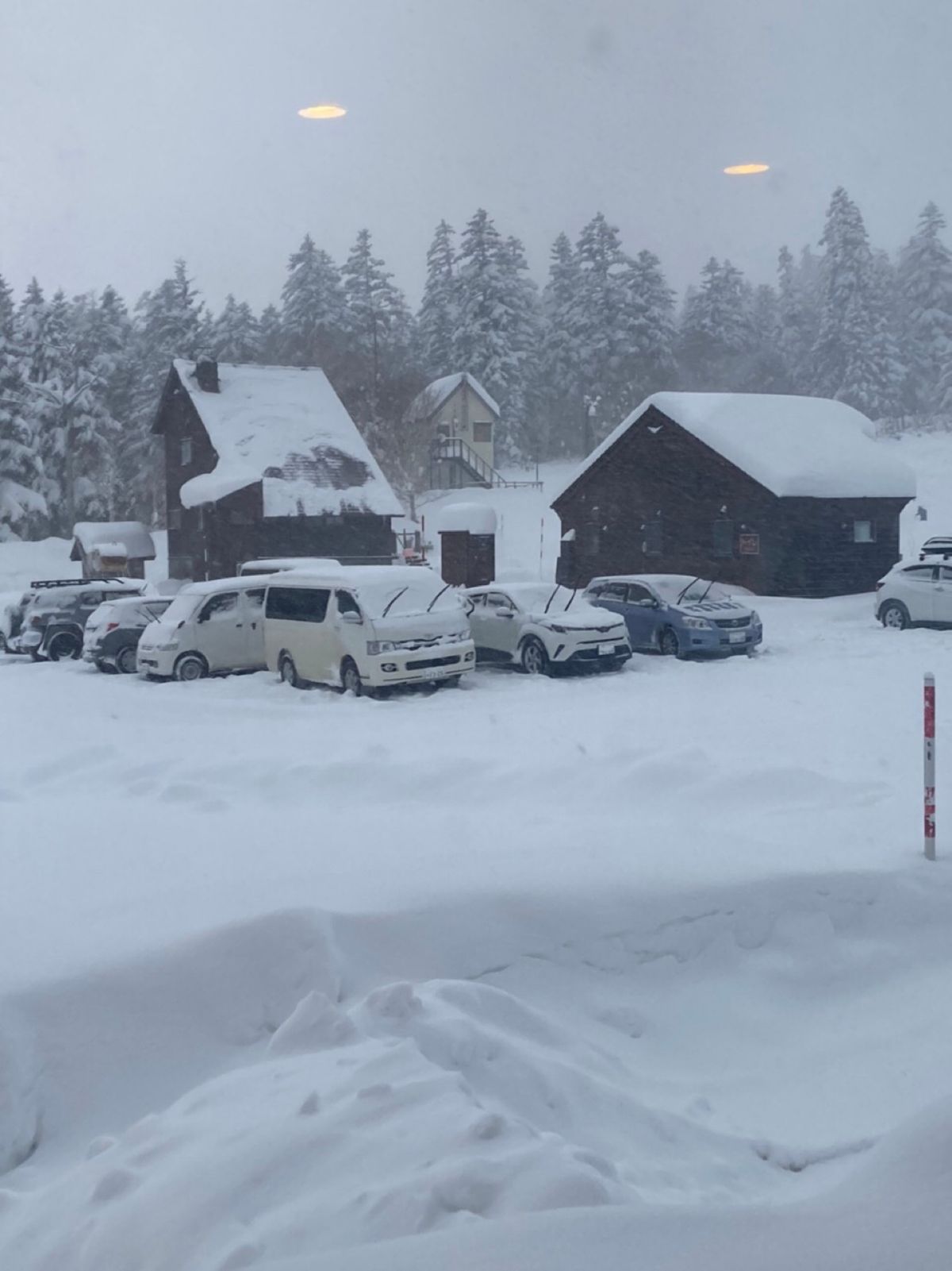 雪の中の激アツな温泉と、サウナ。