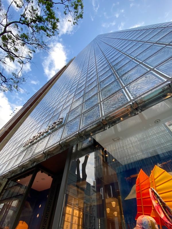 日本・東京都「久しぶりの東京」の写真：本当はできたばかりの表参道店に行ってみた...