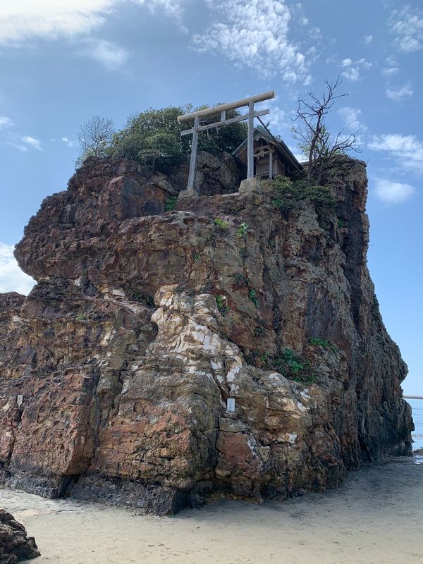 日本・島根県「出雲大社⛩へ」の写真：出雲大社⛩に行く前に稲佐の浜へ。
天気に...
