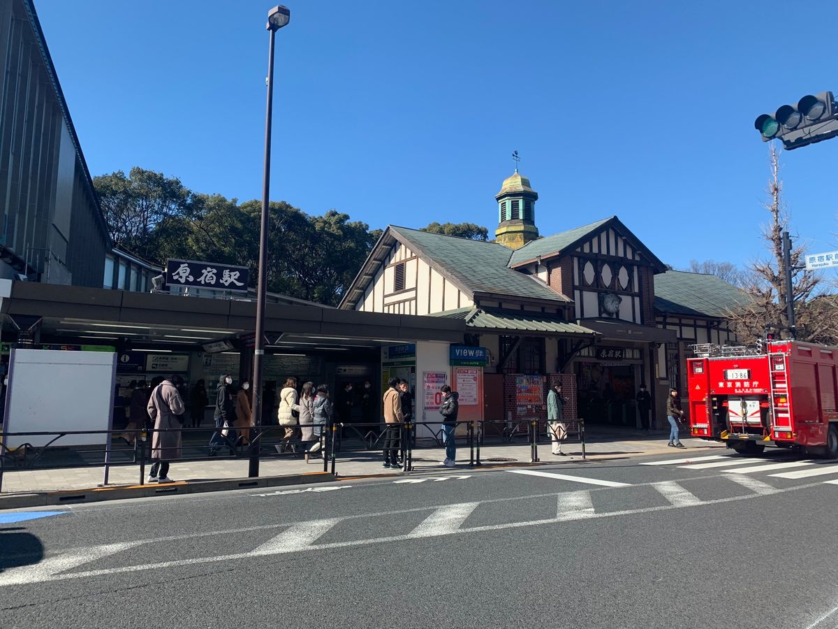 
明治神宮
思ってる何倍も敷地広くてびっくりした
行ってよかった

原宿駅...