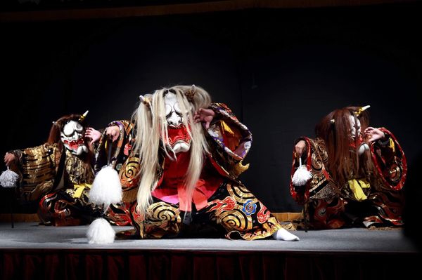 日本・出雲大社「島根旅行」の写真：朝人少なめ