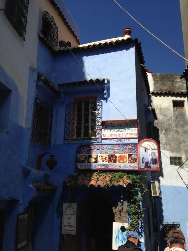 モロッコ「憧れの砂漠モロッコ」の写真：日本でも有名な青の街シャウエン

本当に...