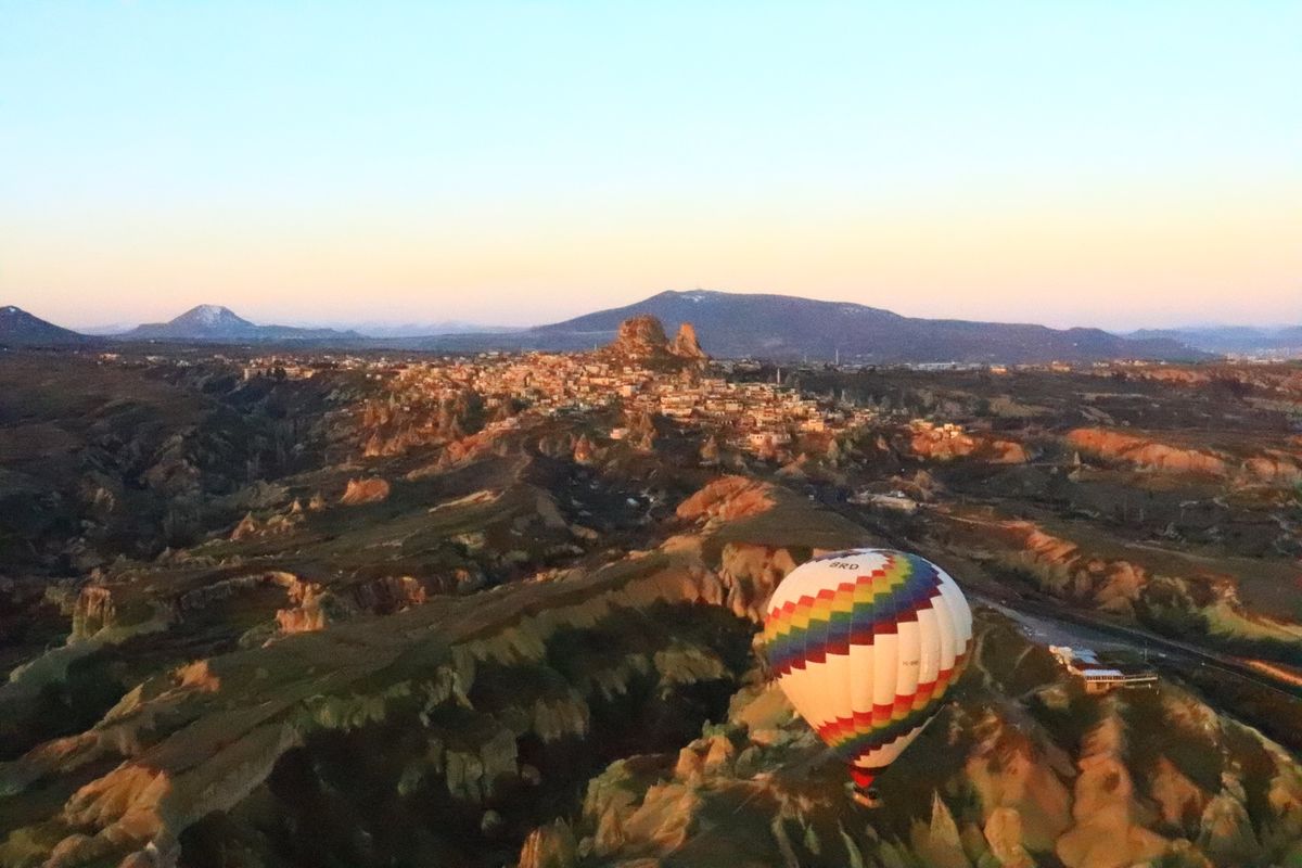 
カッパドキアといえば！
早起きして気球に！

高所恐怖症やけど何よりきれ...