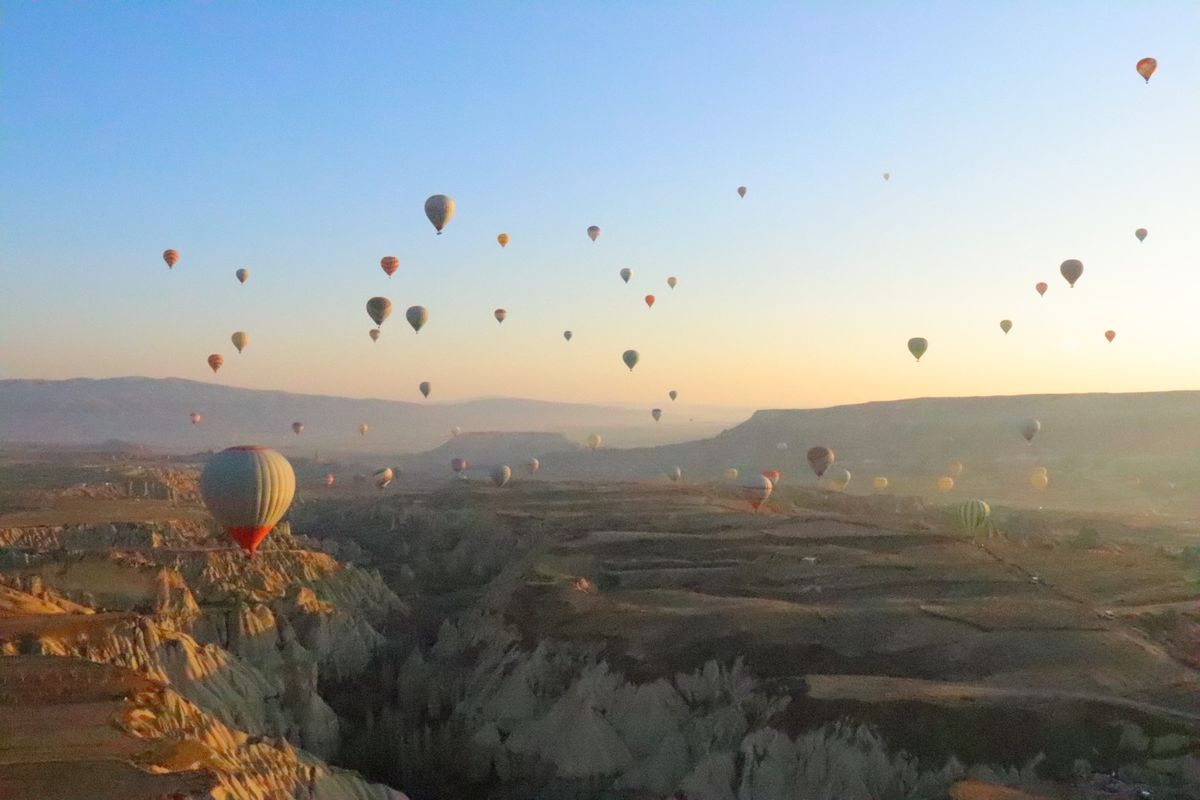 
カッパドキアといえば！
早起きして気球に！

高所恐怖症やけど何よりきれ...