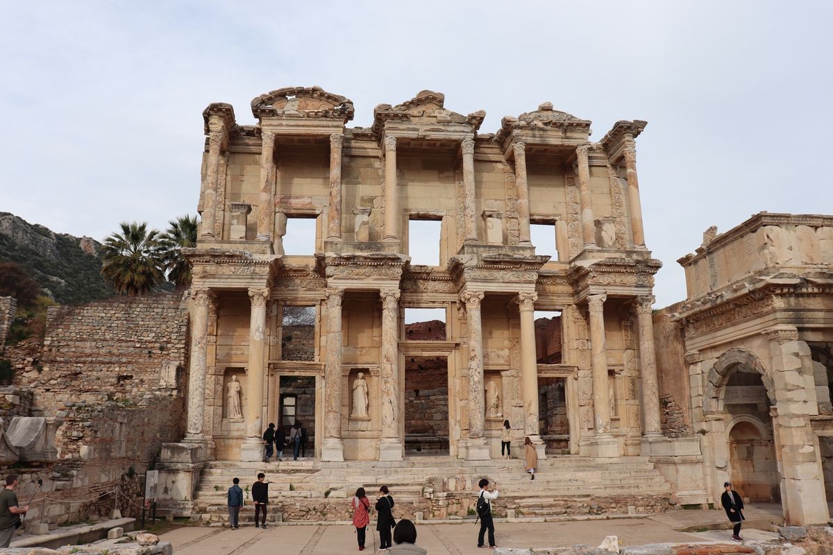 
エフェソス

ツアーならではのガイドさんがいたからこその楽しさ
でも今度...