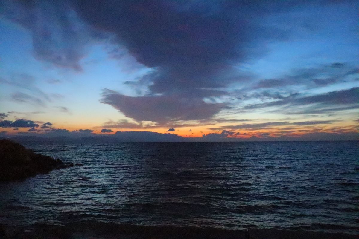 
イズミール近郊のホテルより
エーゲ海を望む

この旅行で泊まったホテルは...