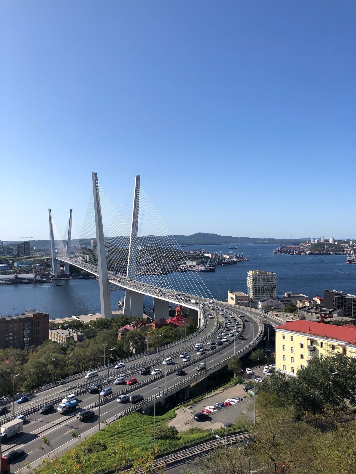 ケーブルカーに乗って、鷲の巣展望台へ。