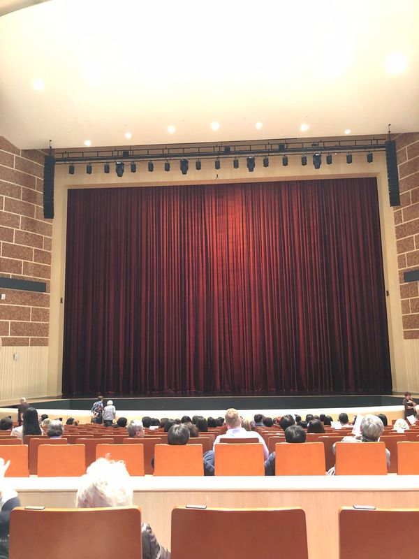 ロシア連邦・ウラジオストク「ウラジオストク の旅」の写真：マリインスキー劇場にてバレエ観賞。