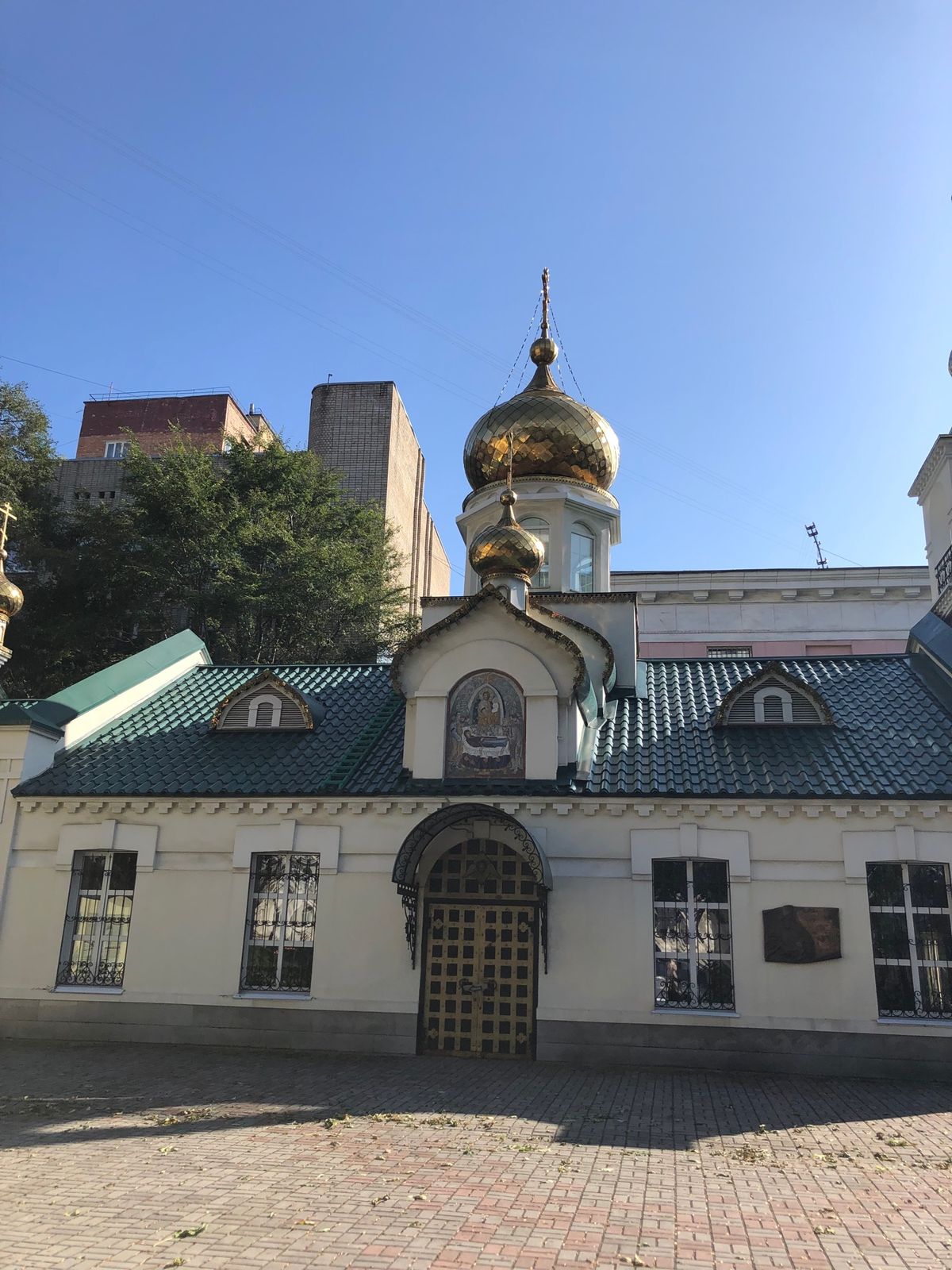 アンドレイ教会⛪️→潜水艦C-56博物館→ウスペーニア教会⛪️→ケーブルカ...