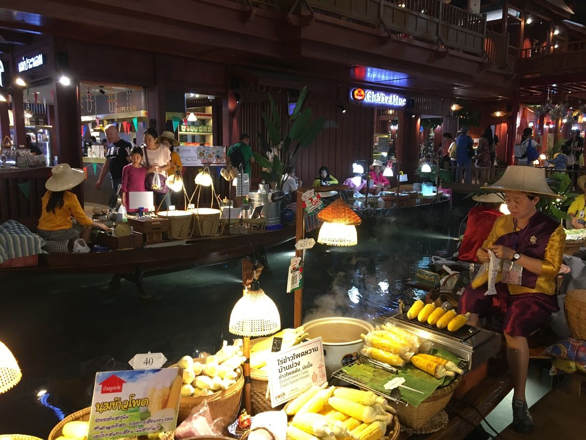 最高のゴールデンウィーク、9連休。
地元上海に帰ってる間、上海の家族とタイ...