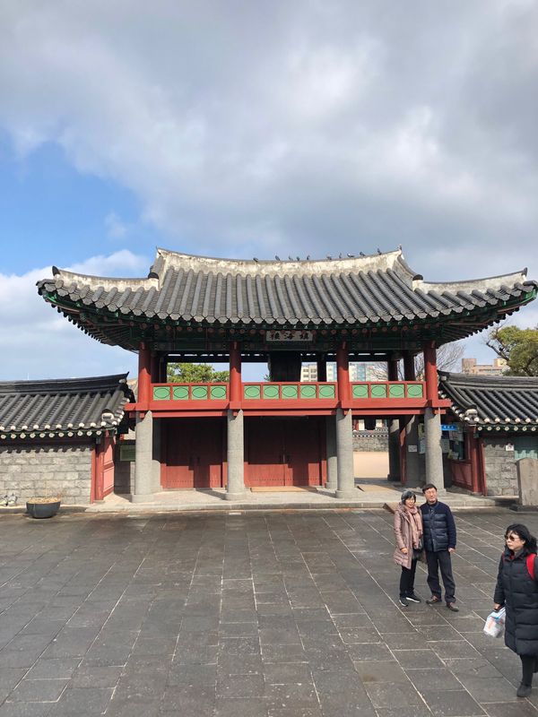 大韓民国 (韓国)・済州島「2019年海外旅行初めin제주도(済州島)」の写真：観光その1:제주목관아(済州牧官衛)