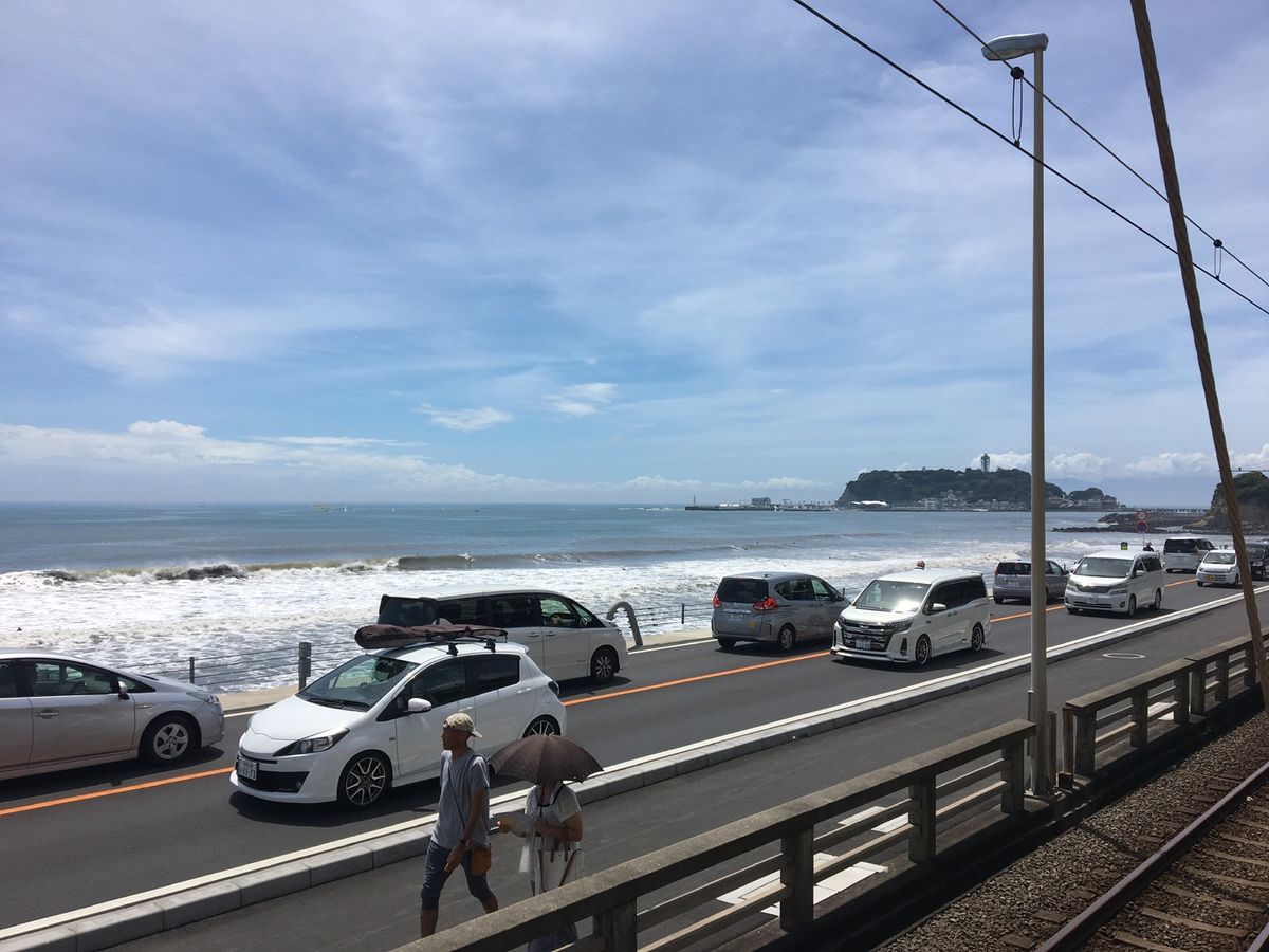 日本の夏は暑い🥵💦☀️
久しぶりに海の匂いを嗅いてきた🌊🏄

日本的夏天太...