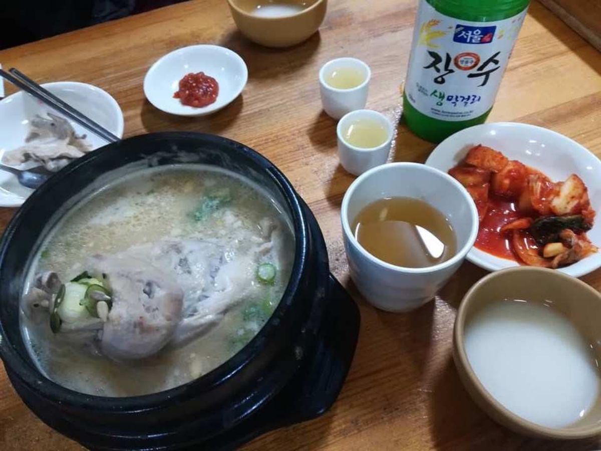 10年ぶりに、本場のサムケンタンを美味しく、いただきました🍗
 时隔10年...