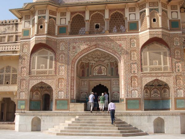 インド・ジャイプル「インド　ジャイプル」の写真：ジャイプル　アンベール城
やっぱりここも...