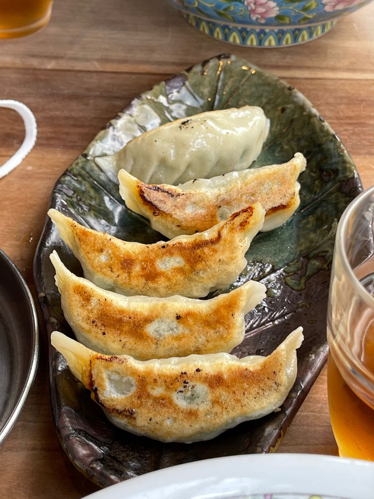 帰り道にラーメン屋「麺亭コバ」

麺から手作り、餃子の皮の手作りみたい
シ...