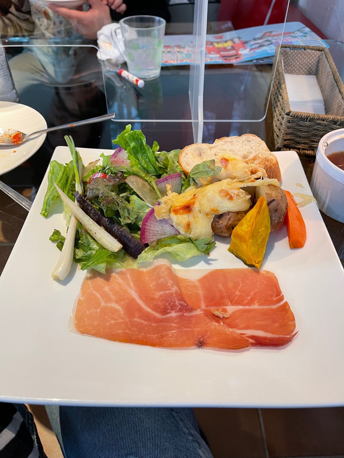 那須のチーズ専門店「LICCA」でラクレット（リベンジ）
本場（チューリッ...