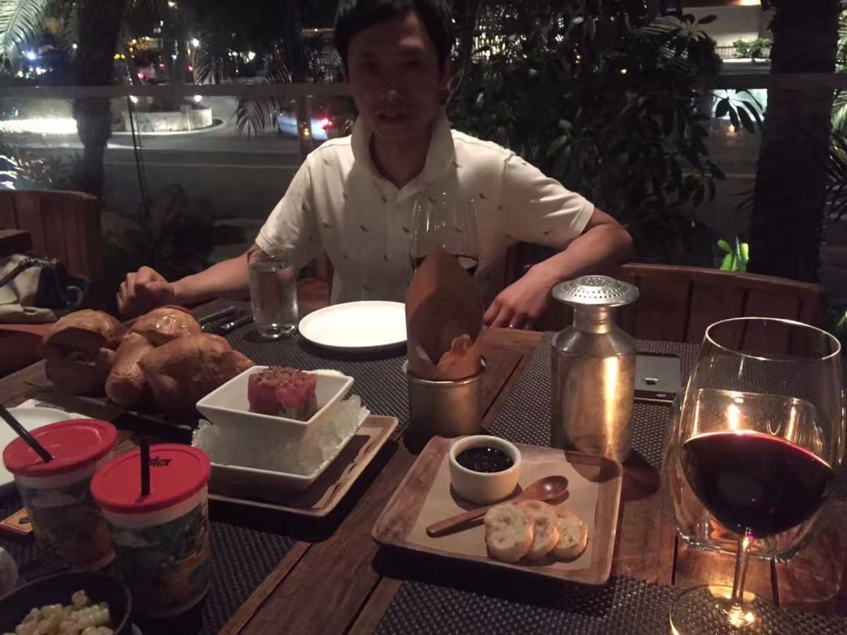 人気なBLTで本場のsteak🥩をいただきました
食べきれないぐらい量を頼...