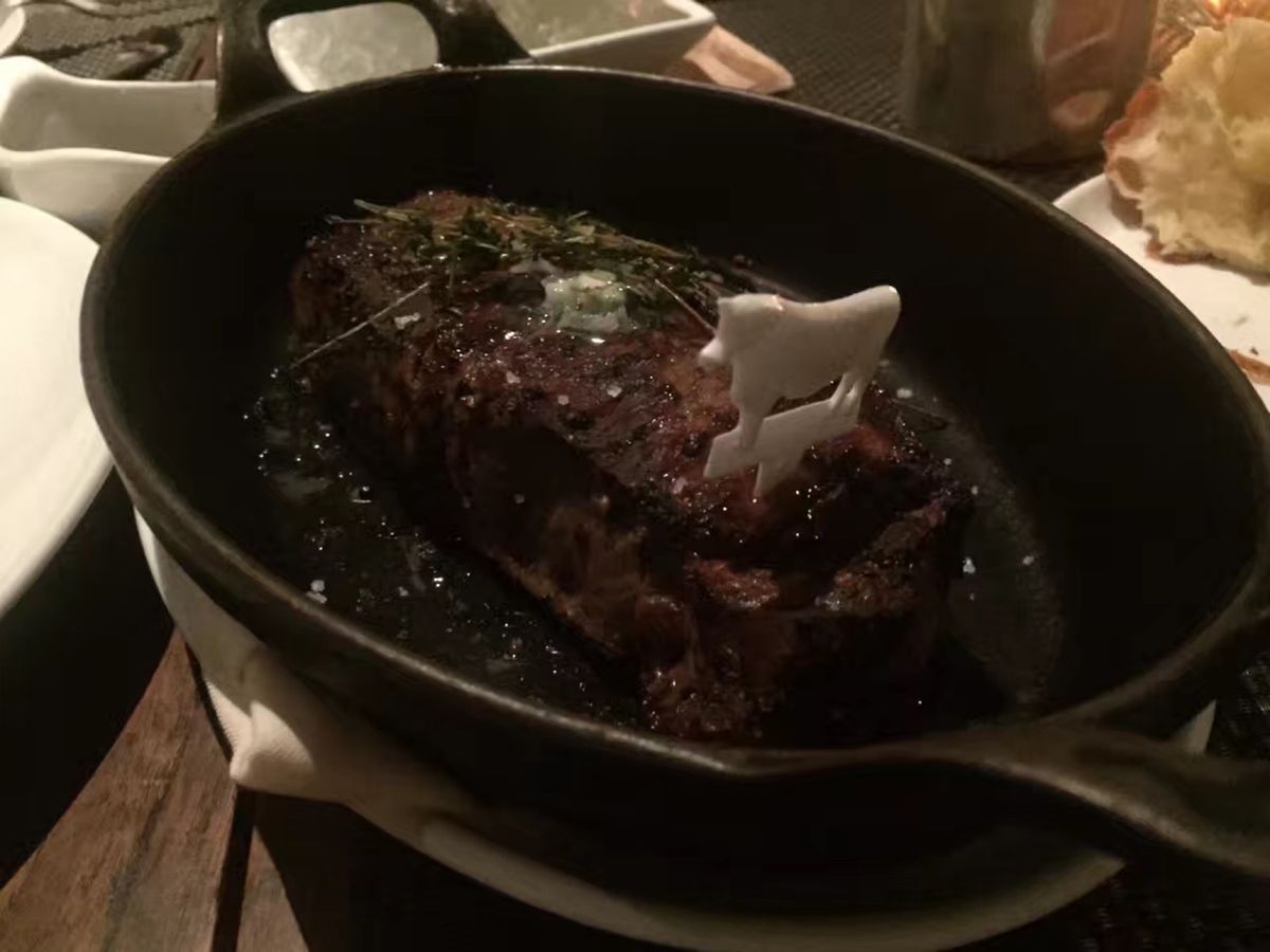 人気なBLTで本場のsteak🥩をいただきました
食べきれないぐらい量を頼...