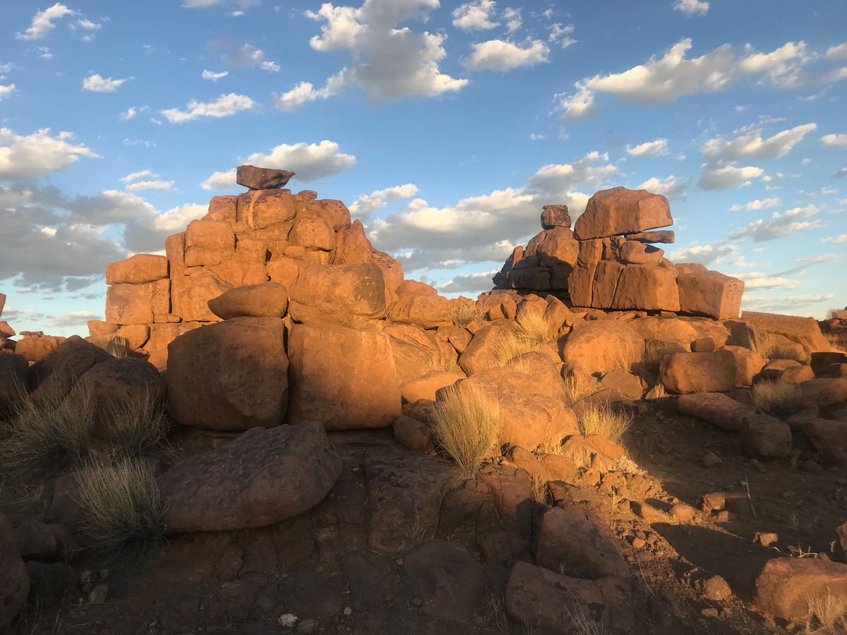 グィーバーツリーを見にケートマンスフープ (
Keetmanshoop)へ...