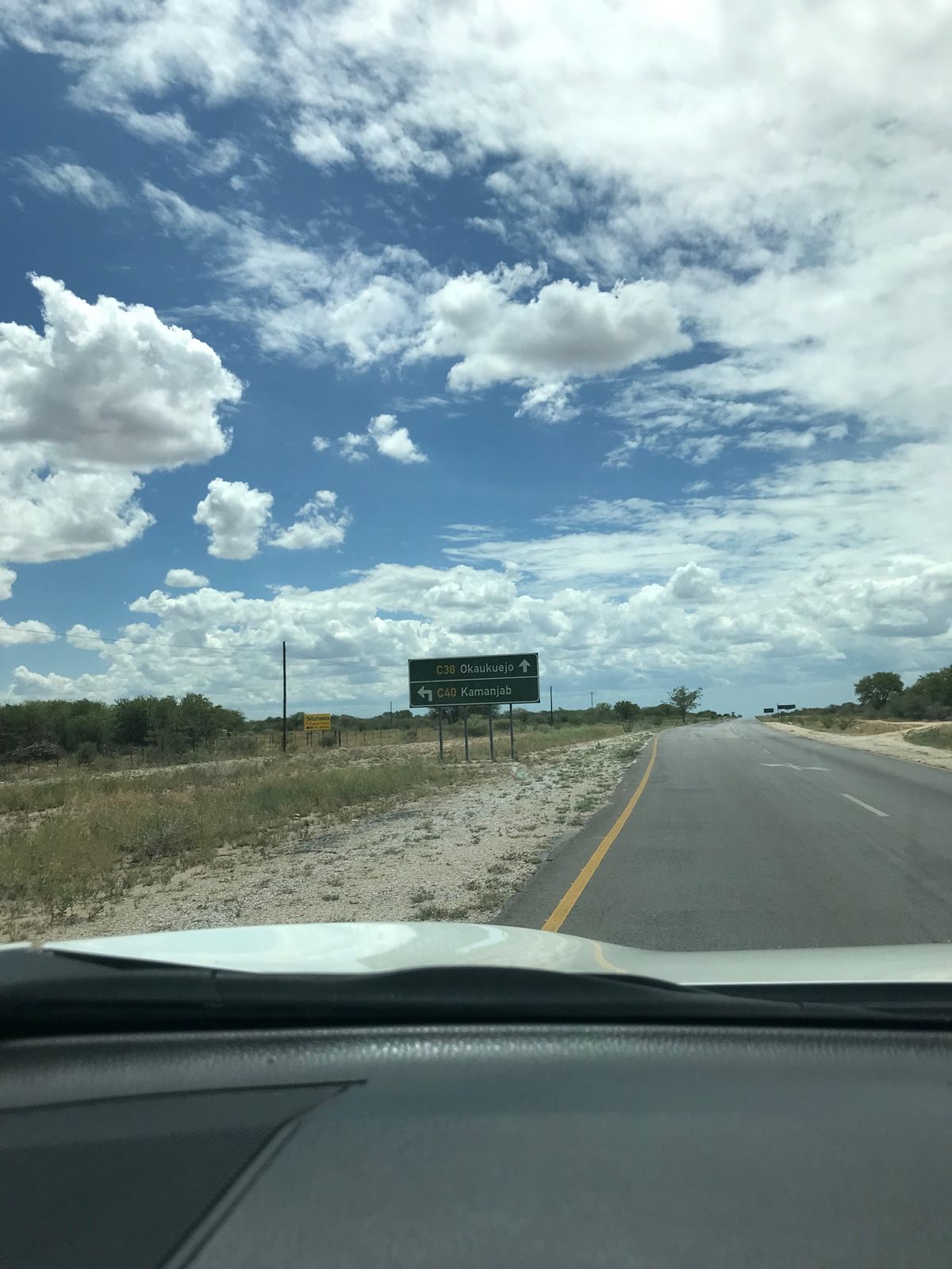 スワコップムントからカリヒブ〜オマルル〜オチワロンゴのルートは特に悪路もな...