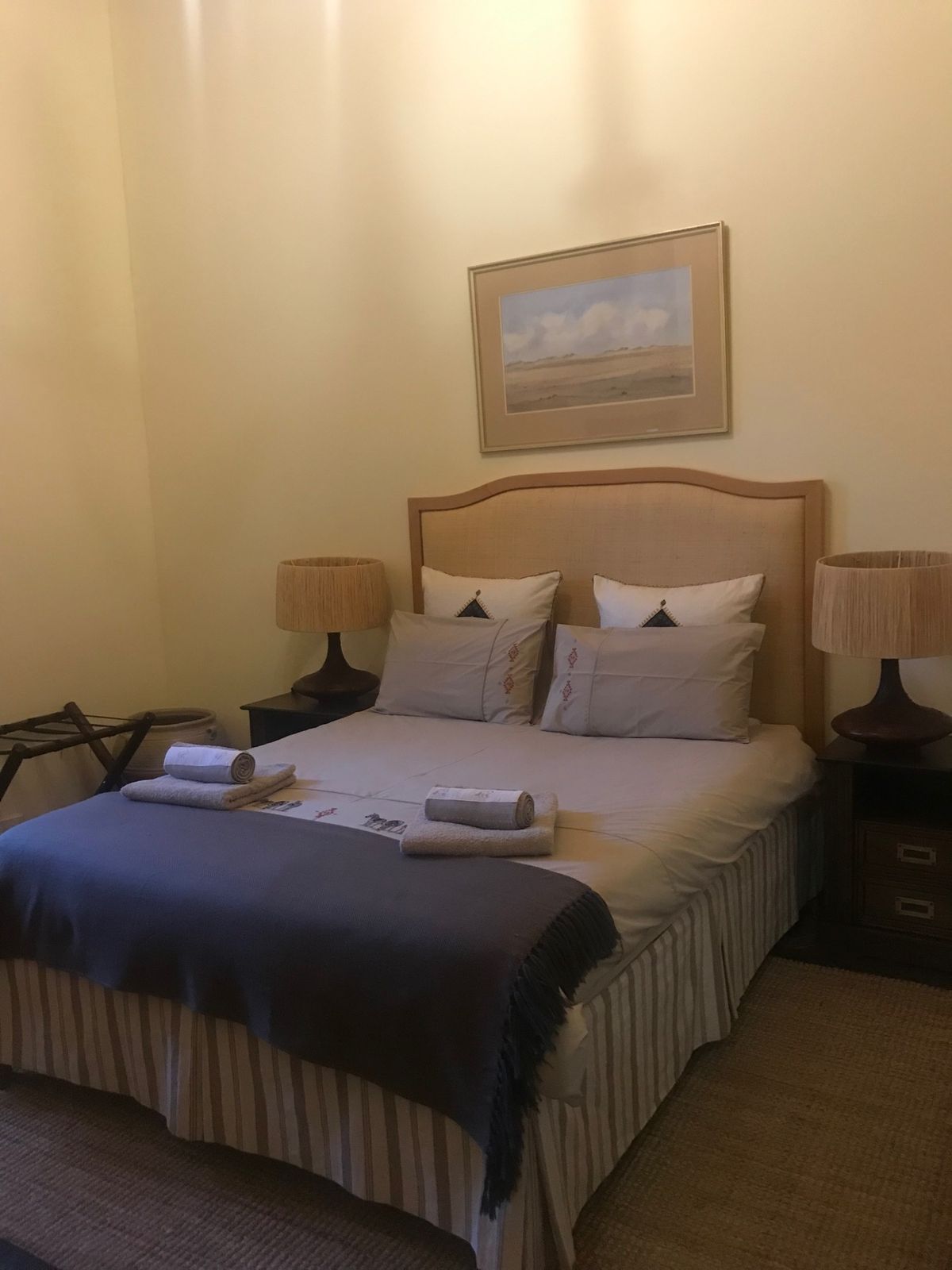 エトーシャから一路ウィントフックへ。初めて通るB1という舗装された立派な道...