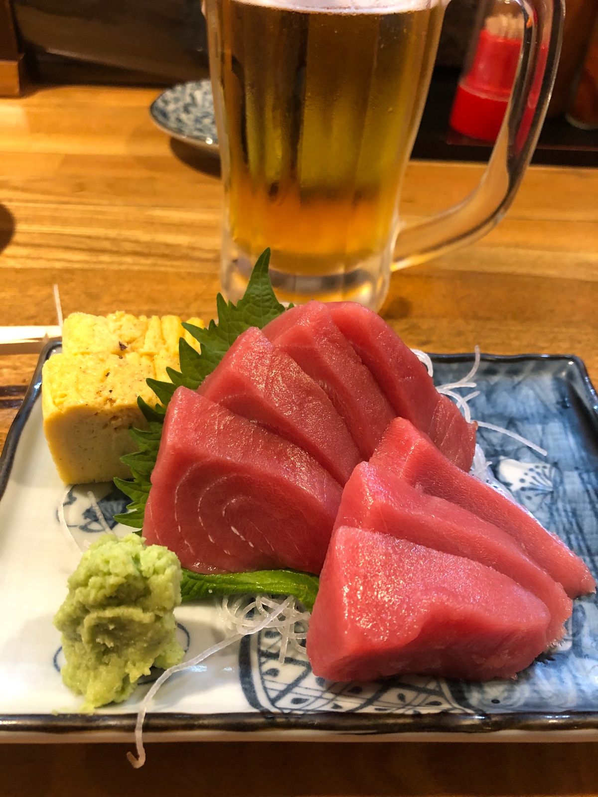石垣島戻ってから、お昼はソーキそば、夜は居酒屋ひとし。予約しないと入れない...