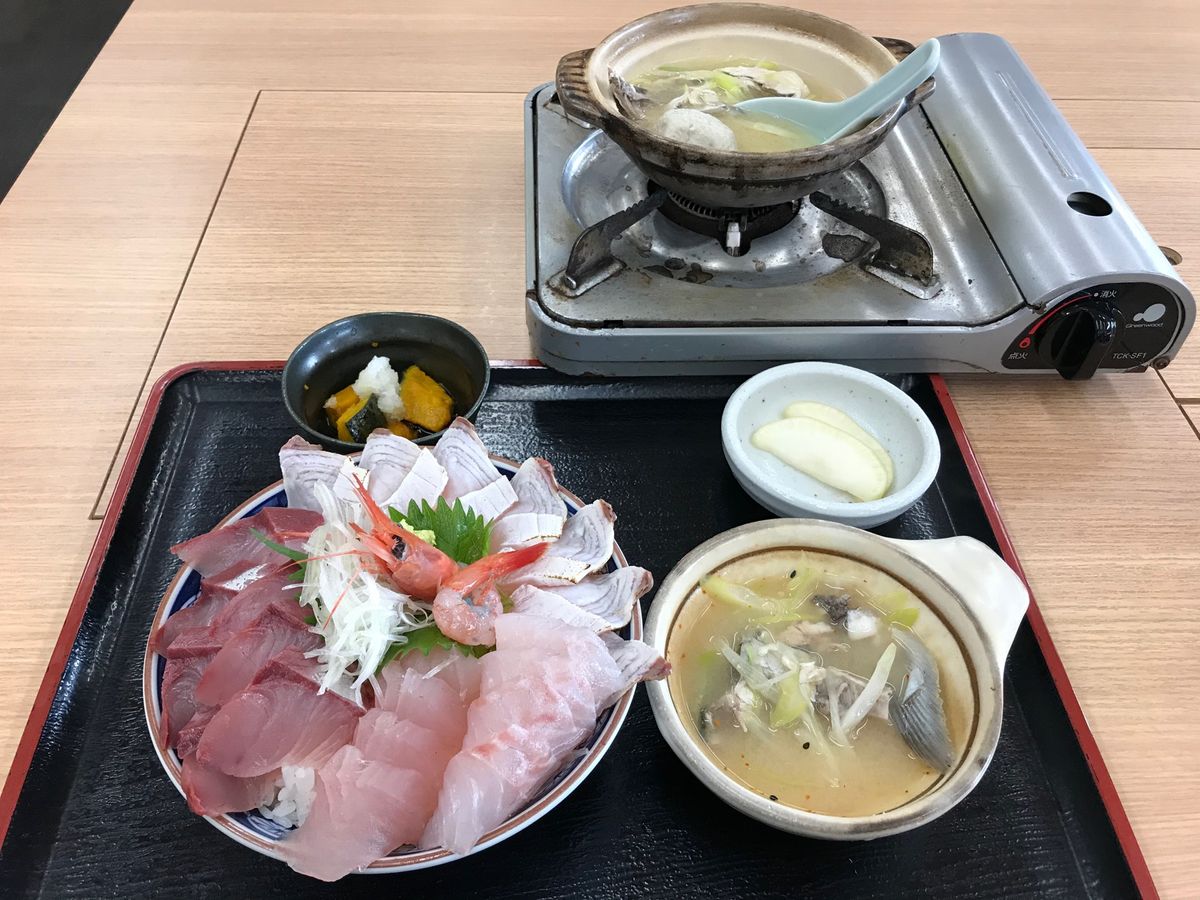 氷見 魚市場食堂(朝食)
