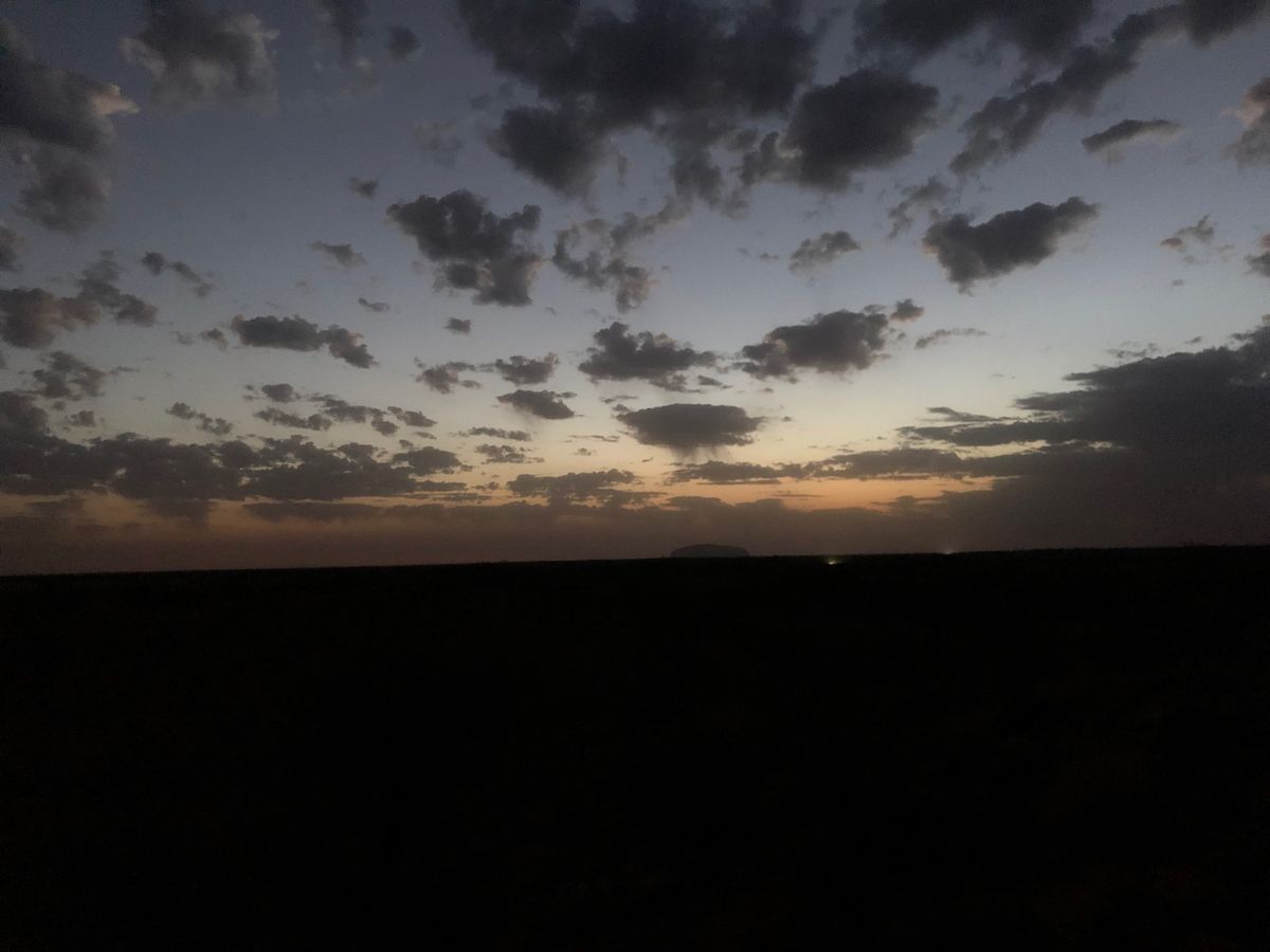 Uluru / Kata Tjuta sunrise🌄