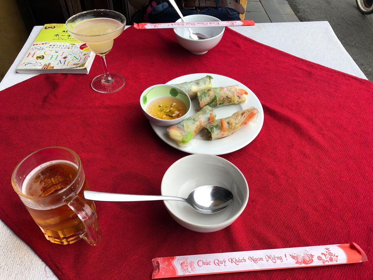 Thuan Y🍴(Hoi An)
歩いてる途中で見つけたレストラン。
通り...