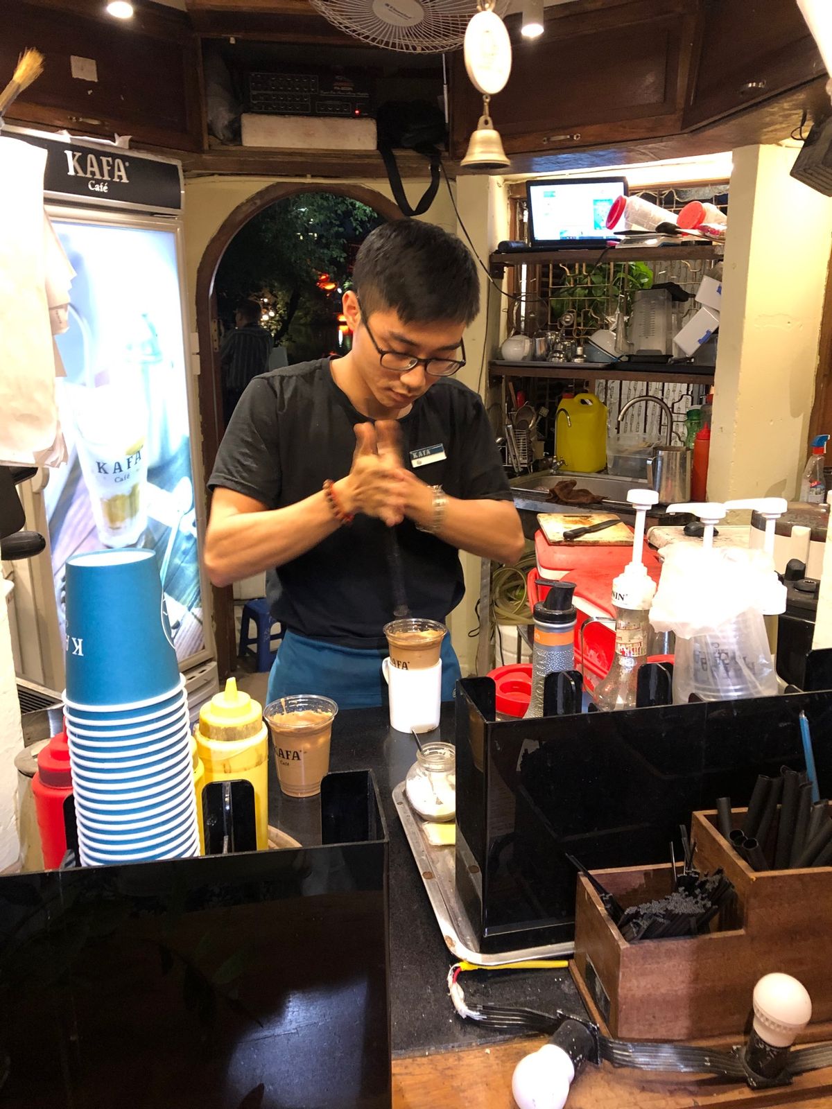 ハノイ 大教会と
近くのコーヒーショップ☕️