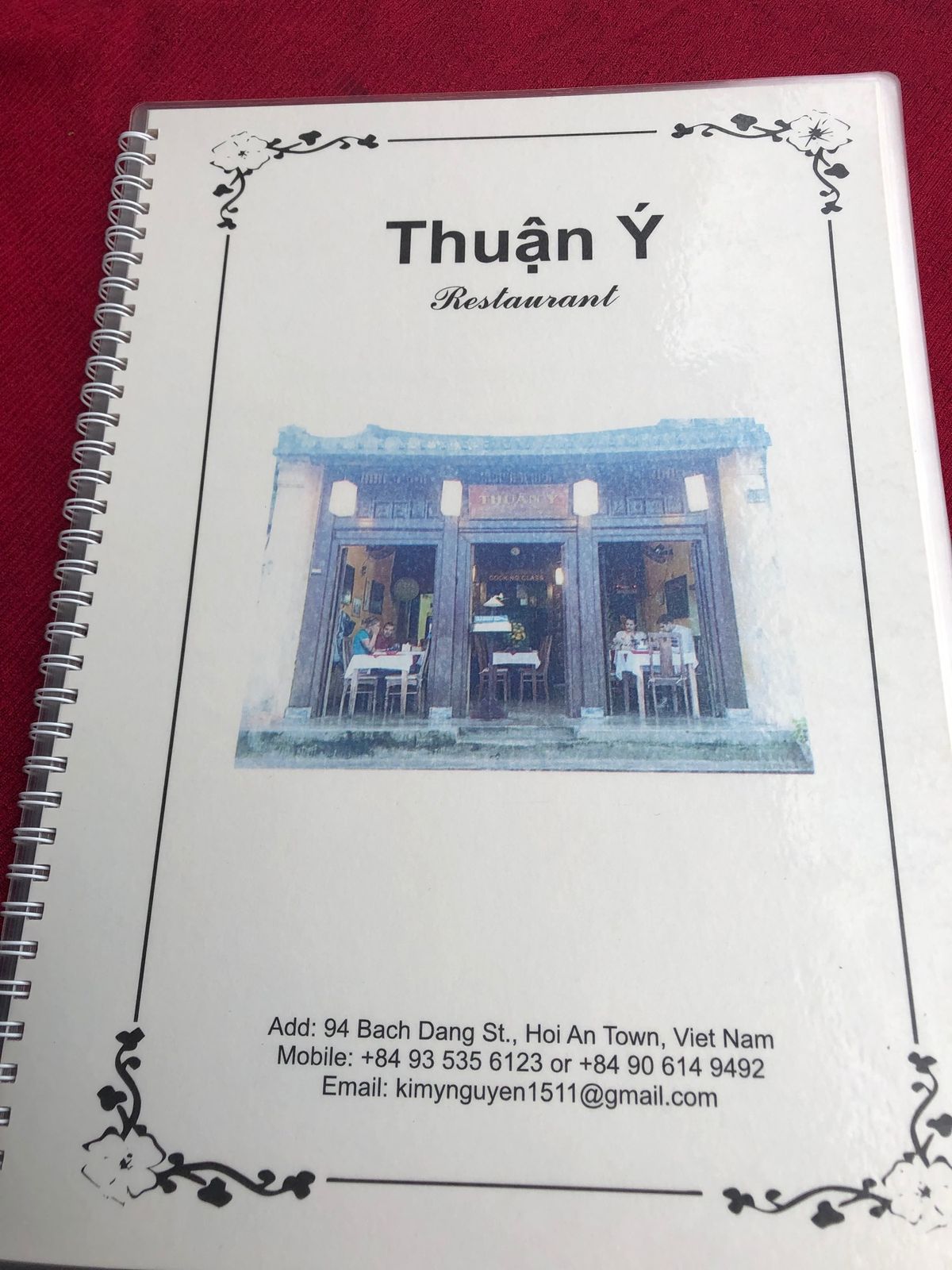 Thuan Y🍴(Hoi An)
歩いてる途中で見つけたレストラン。
通り...