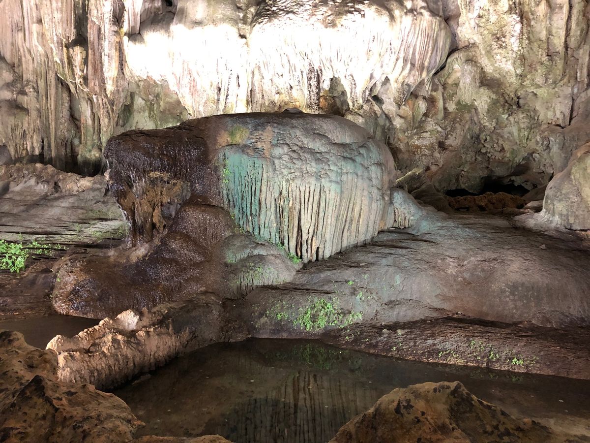 ティエン・クン鍾乳洞(ハロン湾ツアー🇻🇳)