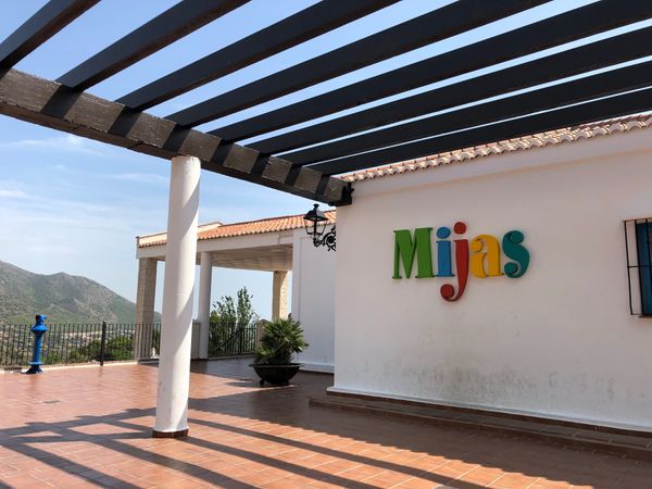 スペイン・バルセロナ「Spain周遊, 半分一人旅」の写真：Mijas🇪🇸