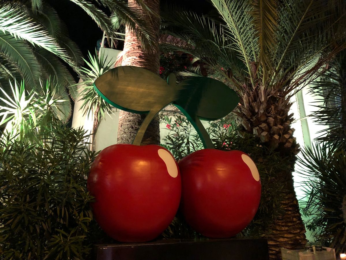 PACHA🍒
友人も私もクラブ慣れしておらず、とりあえず酒飲みながら踊ると...