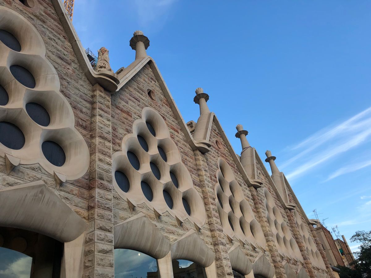 朝イチでアルハンブラ宮殿に行った後に
Granada🚌→Malaga✈️→...