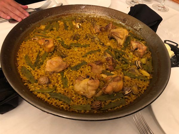 スペイン・バルセロナ「Spain周遊, 半分一人旅」の写真：Raco del Turia🍴🇪🇸
バレ...