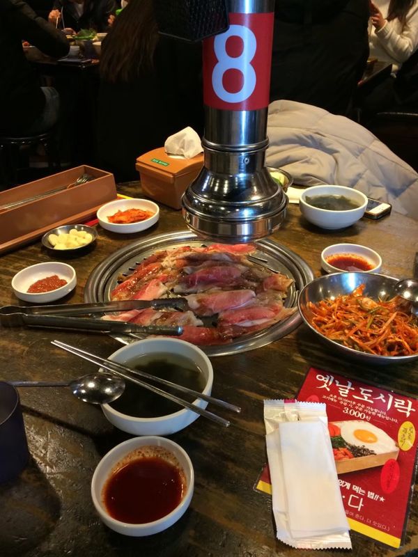 大韓民国 (韓国)・ソウル「Korea, figure」の写真：四大陸選手権を見に木洞へ。
レストランで...