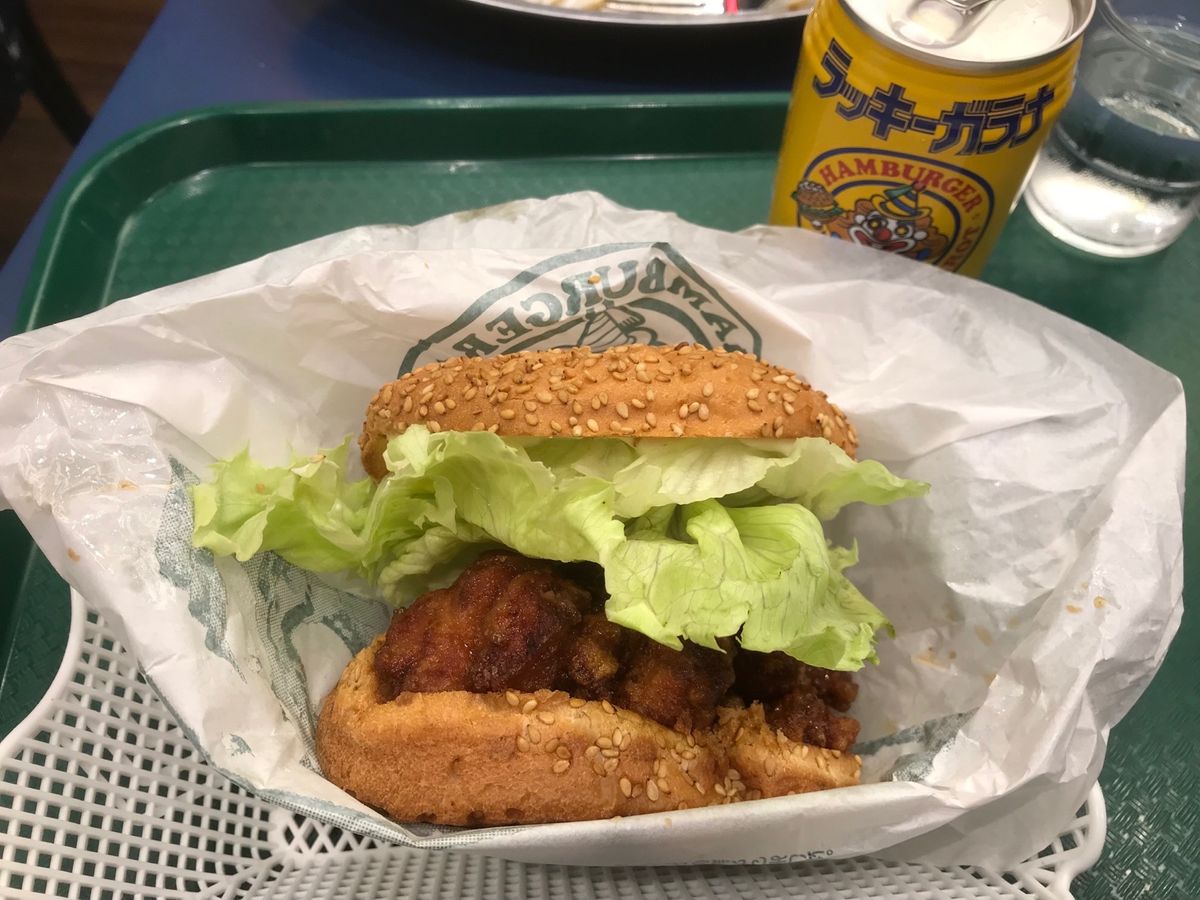 【７月１３日(土) 北海道・函館】
島からの異動で終わった１日目
空港から...