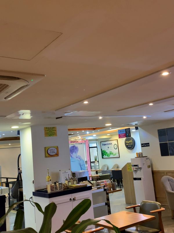 大韓民国 (韓国)・ソウル「『웃는 남자』 in 韓国」の写真：★2日目
朝食は、momHOUSEで軽く...