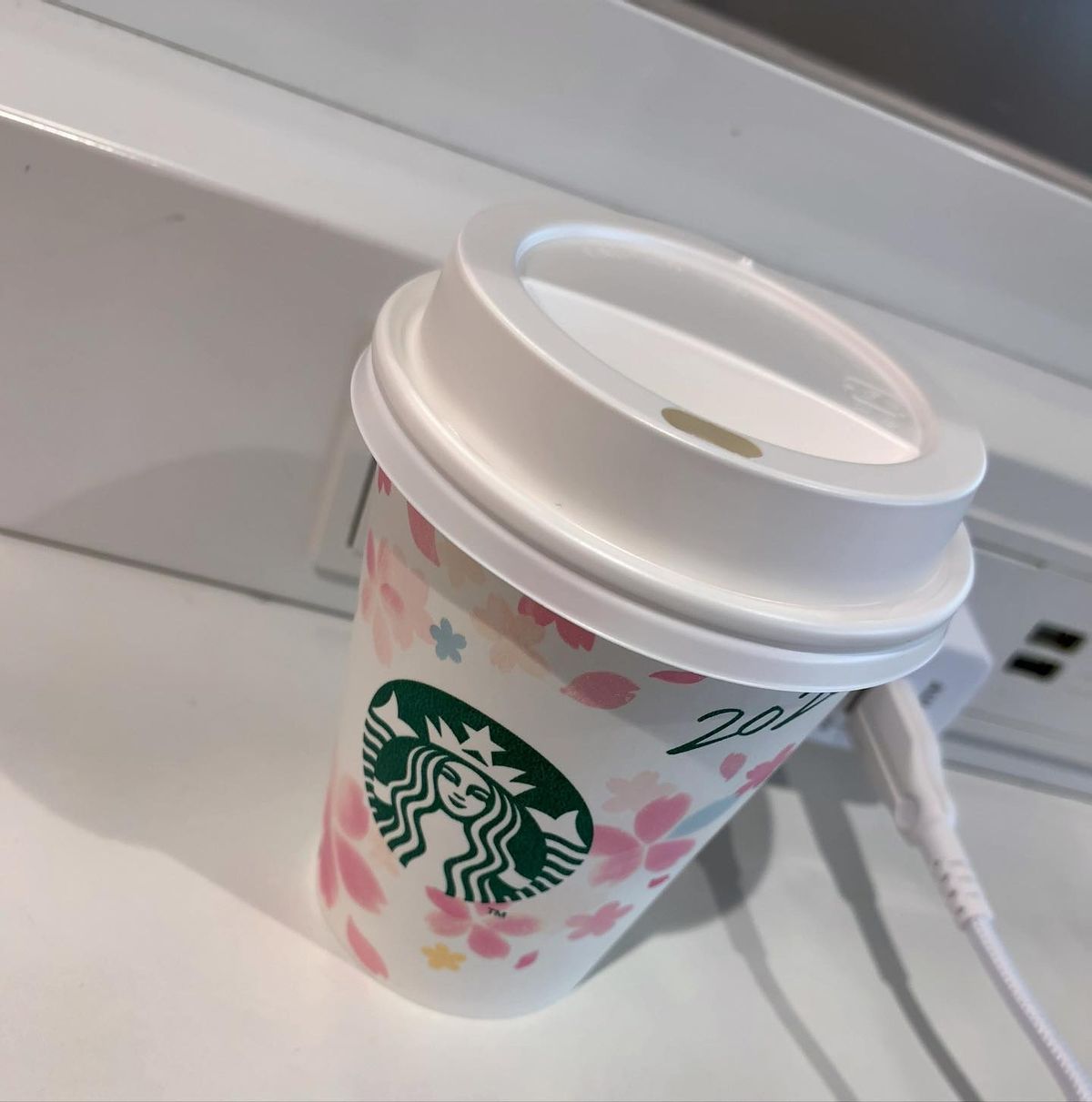 ★2日目
やっぱりラーメン食べて帰らないと❗️
帰りは暴風で、飛行機飛ぶか...