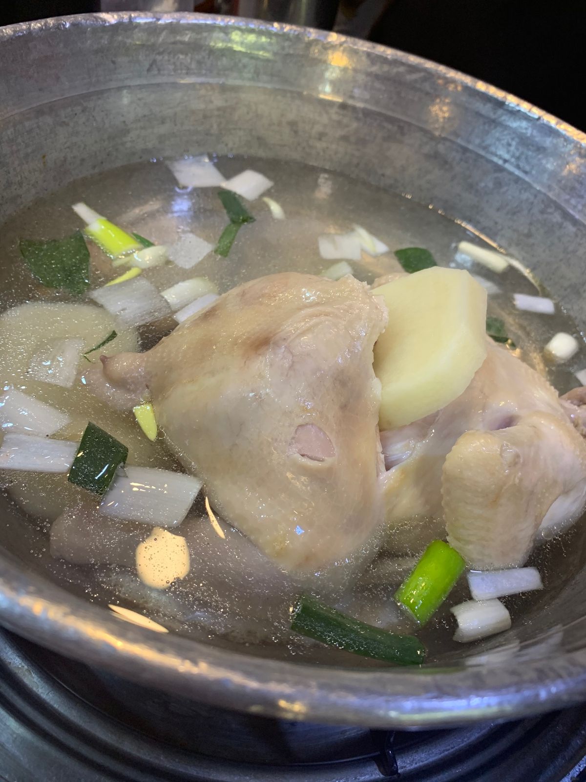 ★1日目

タッカンマリ何度食べても美味しい😋
人数分のニンニクを投入🧄
...