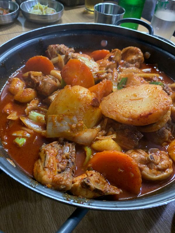 大韓民国 (韓国)・ソウル「『スパショ8』in 韓国」の写真：★2日目

スジュの聖地で、ご飯は出遅れ...