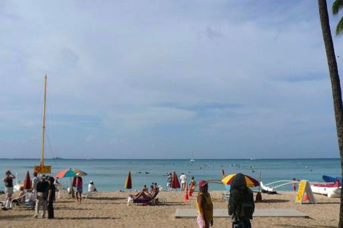 ★4日目

ブルートロリーでカハラモールに行ってショッピング。

そしてラ...