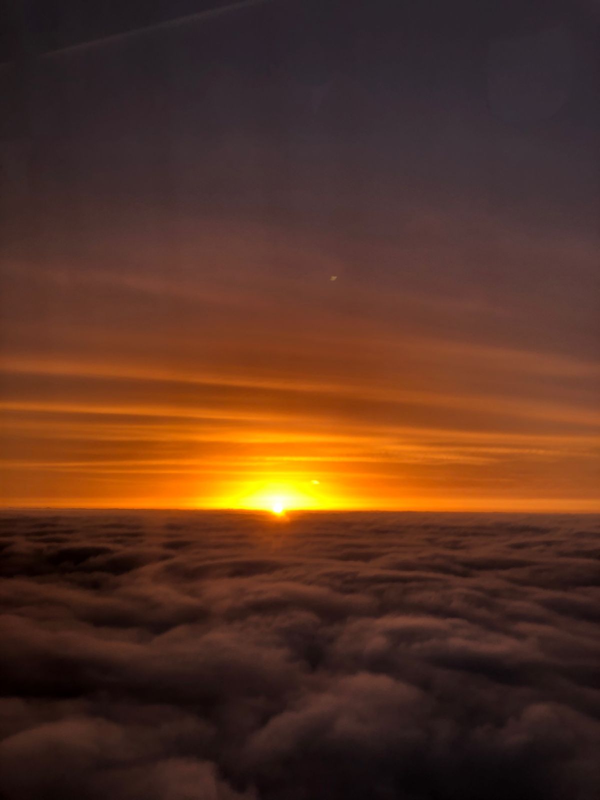 秋田空港から帰路に
夕日がきれい🌇
