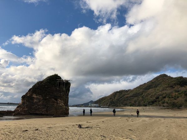 日本・島根県「20年12月　松江出雲境港の旅」の写真：稲佐の浜
