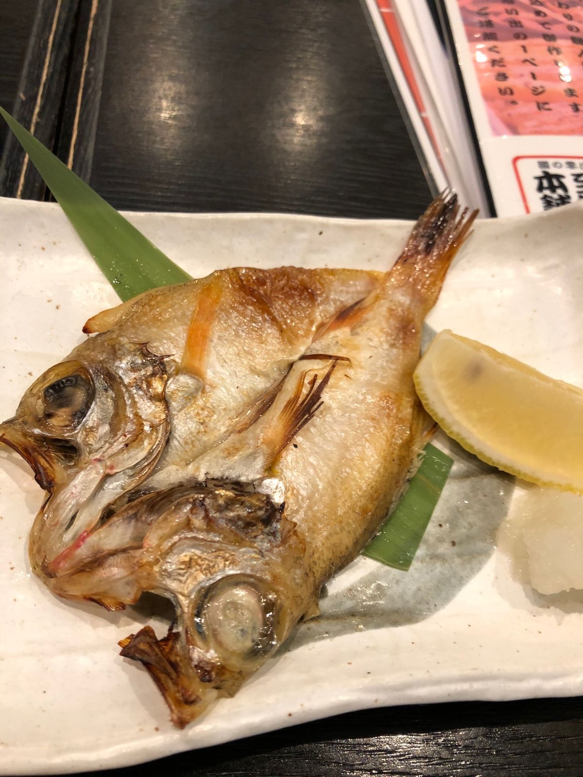 空港でいっぱい飲んで大阪への帰路につきました