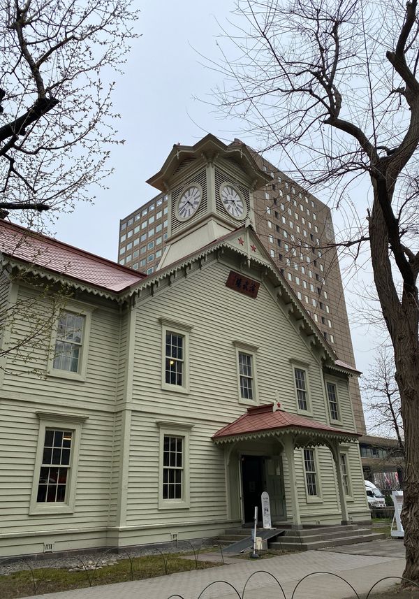 日本・北海道「急遽思い立って北海道」の写真：時計台からのスープカレー。
ザ・札幌。