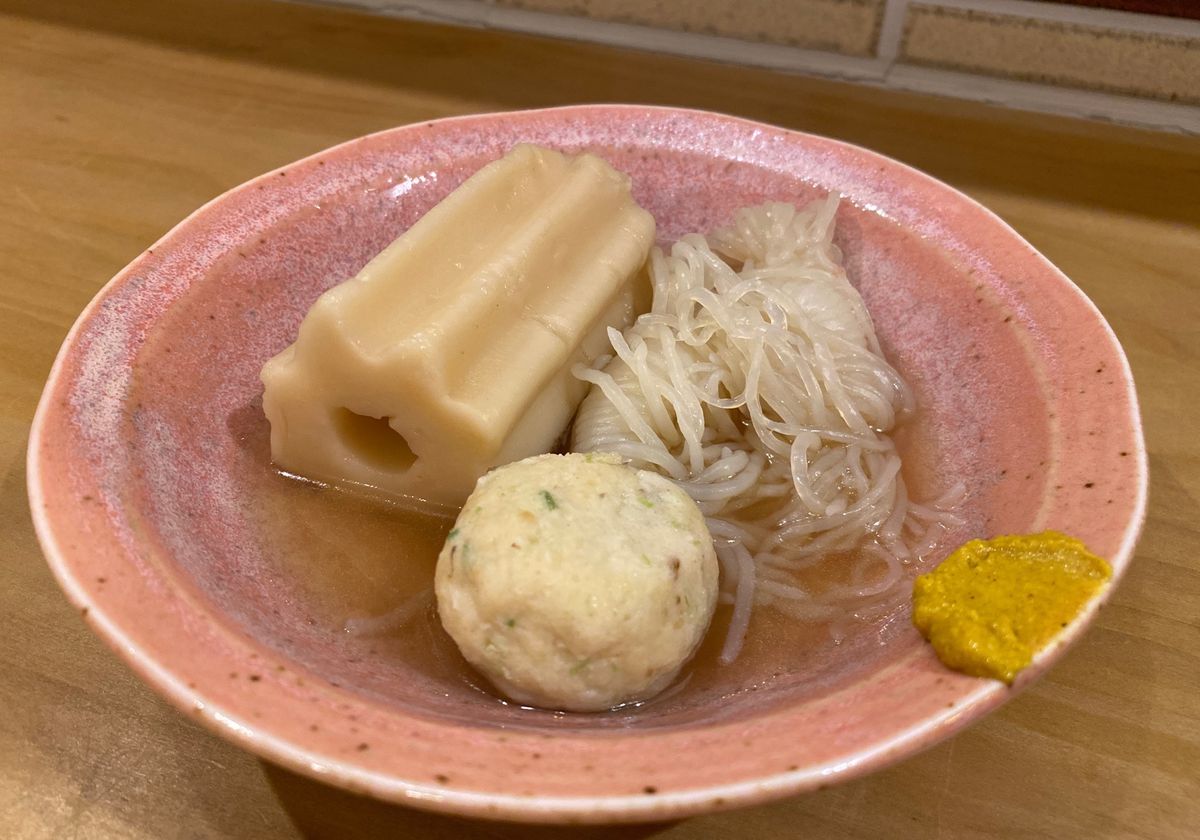 1日目、松山着。
夜はビールにお造り、鯛出汁のおでん。