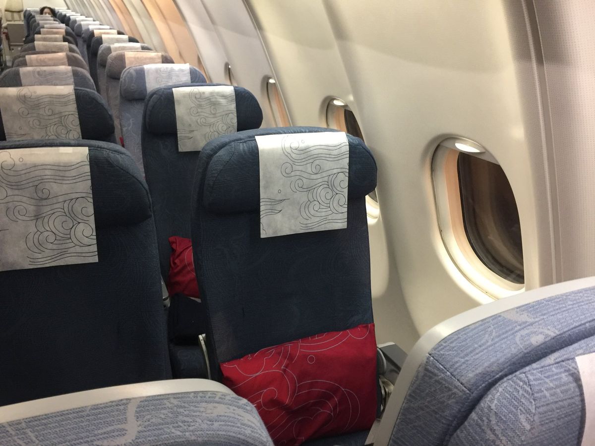 CA970　SIN-PEK
B-5946　Airbus　A330-343E