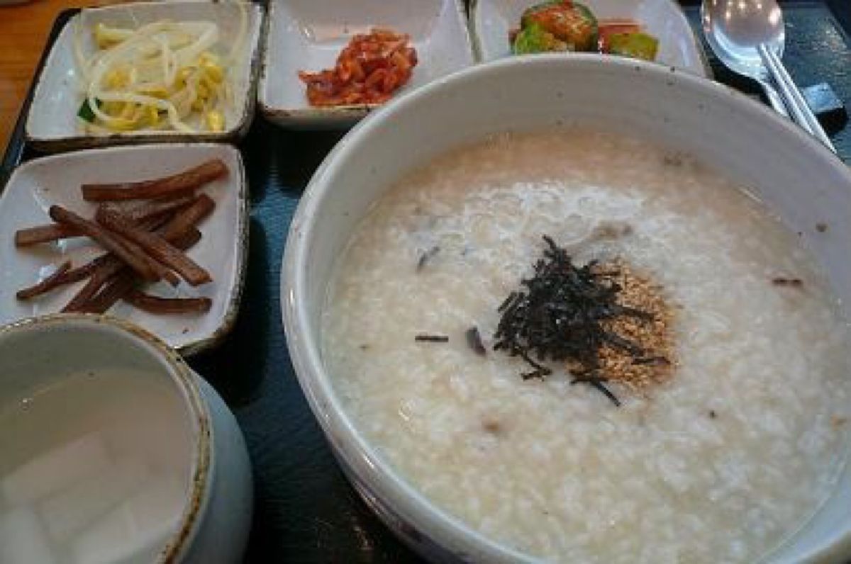 ★4日目

早起きして行って来ました【味加本 】
前日行った時は凄い並んで...